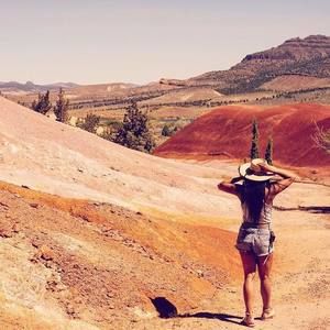 Meet your Posher, April